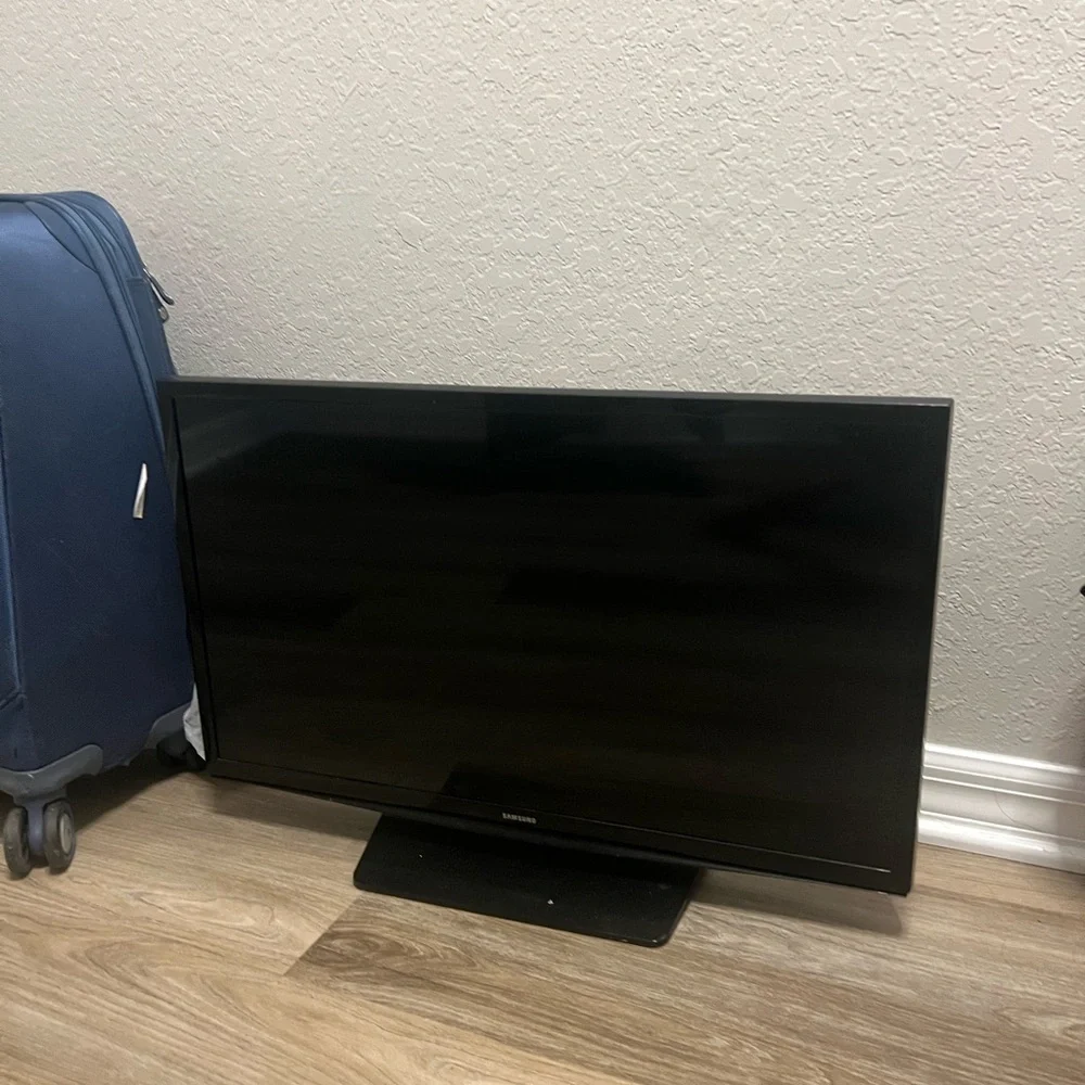 Samsung Black LED TV